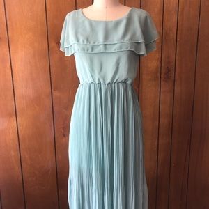 Midi Dress with pleated chiffon skirt